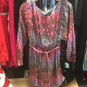 Charlie Jade silk dress size small